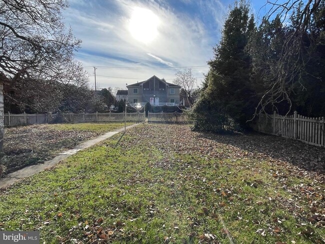 Building Photo - 16 Philadelphia Ave