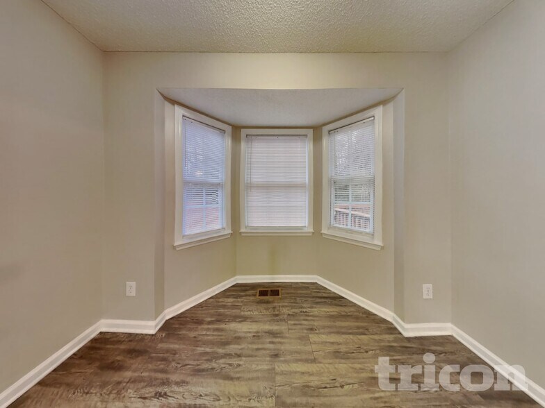 Building Photo - 76 Wild Oaks Ct