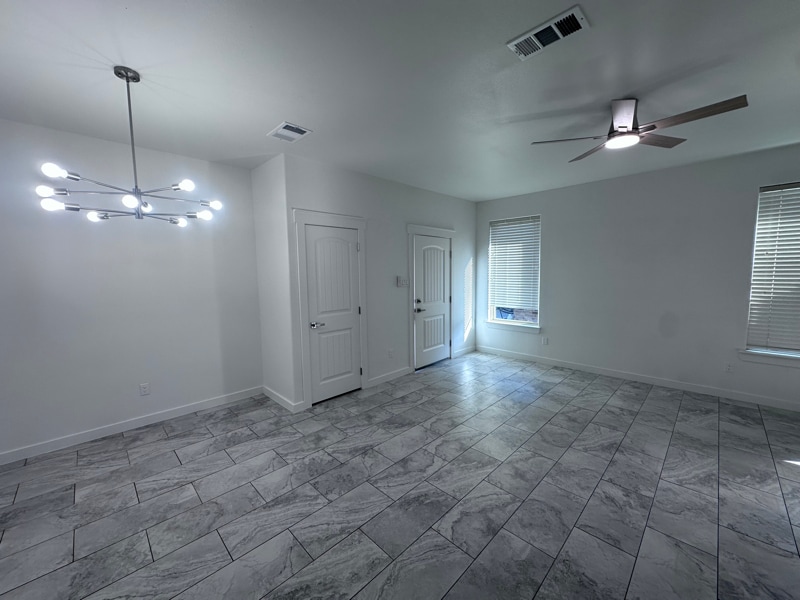 Building Photo - 11902 Evanston Ave