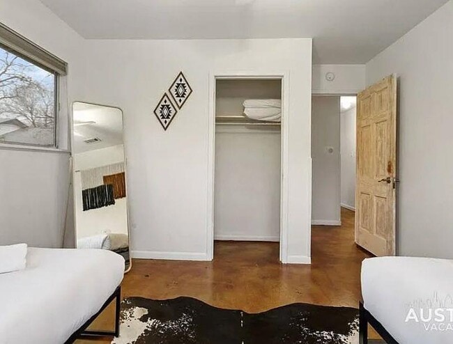 Building Photo - 1609 Redd St