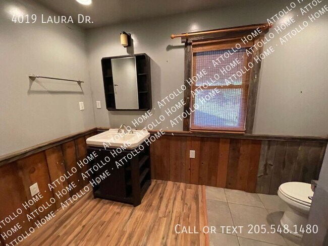 Building Photo - 4019 Laura Dr