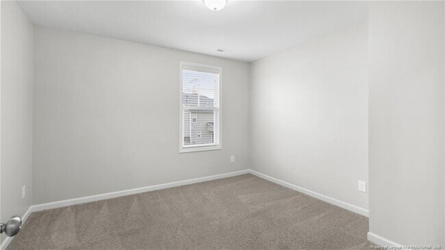 Building Photo - 160 Chatfield Dr.