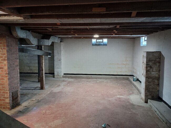 Basement - 413 Chestnut St