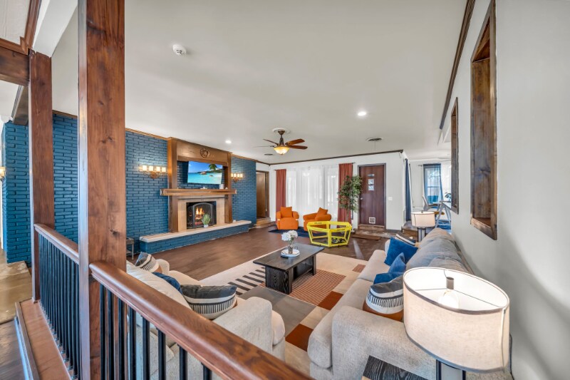 Building Photo - 5111 Ashwood Dr