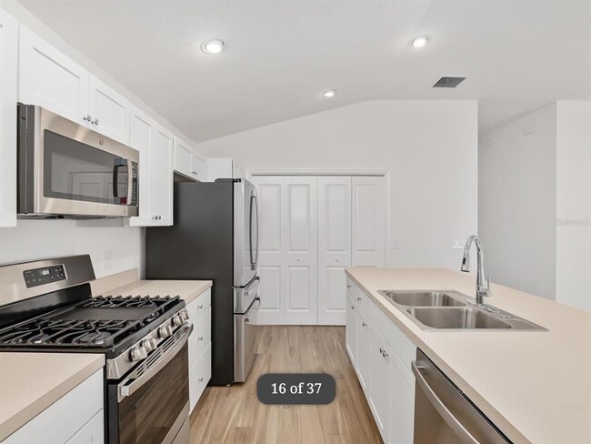 Building Photo - 7660 Cheryl Ct