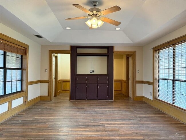 Building Photo - 18 N 29th St