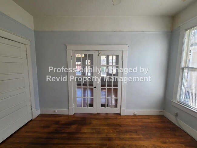 Building Photo - First Month Free on a 13-Month Lease