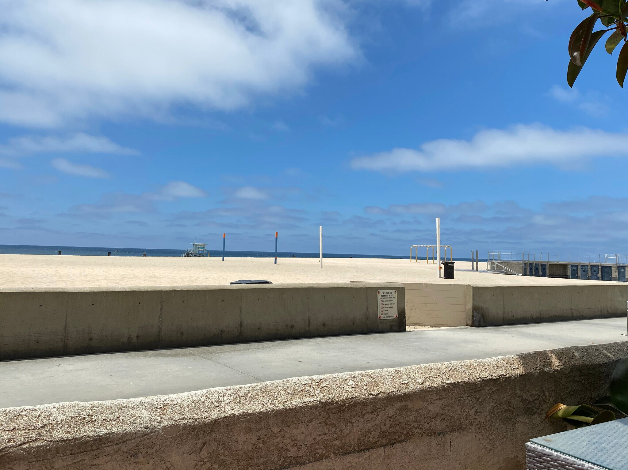 Building Photo - 114 The Strand