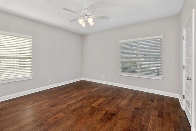 Building Photo - 1220 Pithon St