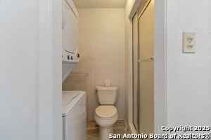 Building Photo - 2676 Woodcrest Dr