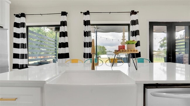 Building Photo - 7542 Big Buck Ln