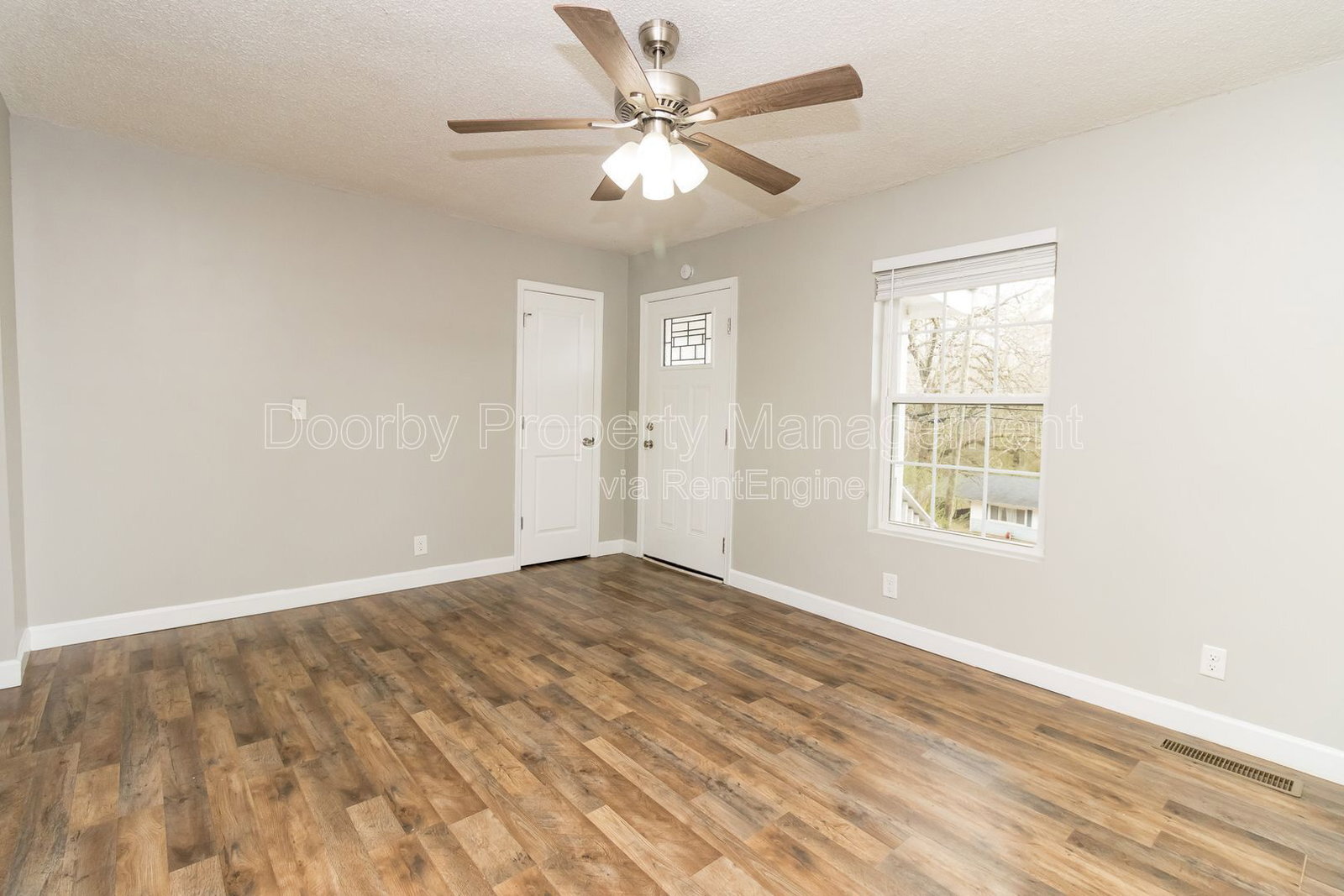 Building Photo - 3629 Thrushwood Dr
