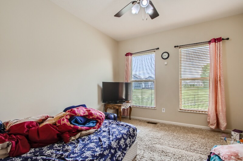 Building Photo - 5683 Dorrington St