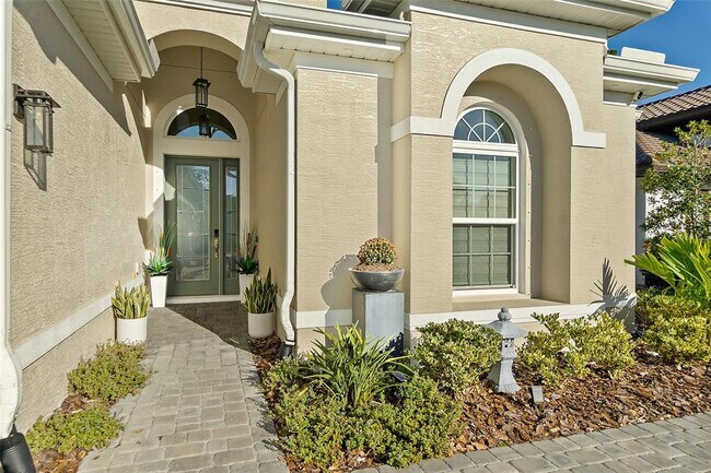 Building Photo - 54 N Riverwalk Dr