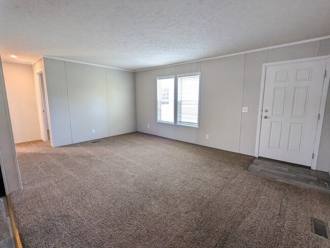 Building Photo - 151 Beech