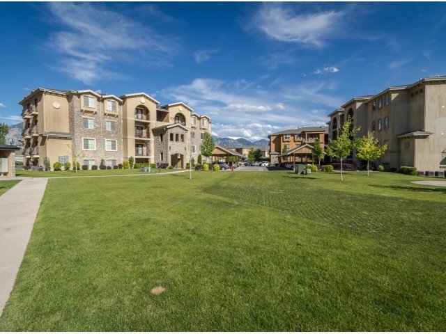 Building Photo - 930 W 965 N