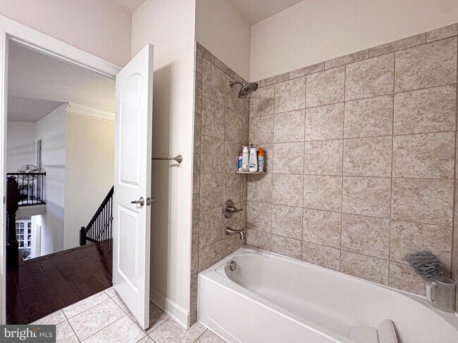 Building Photo - 41523 Cross Canter Dr