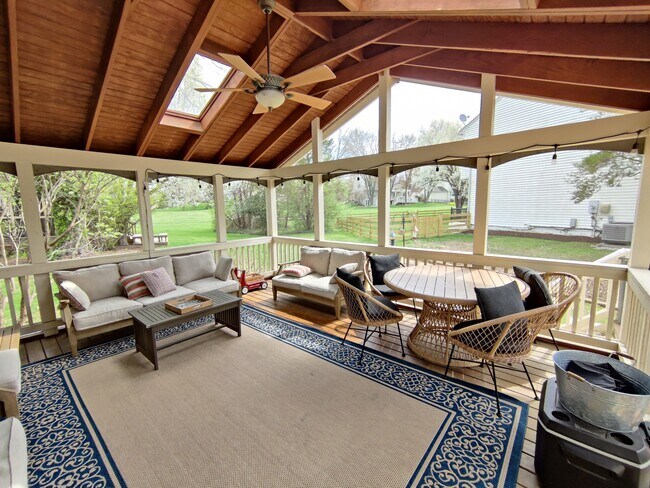 Building Photo - 12761 Flat Meadow Ln