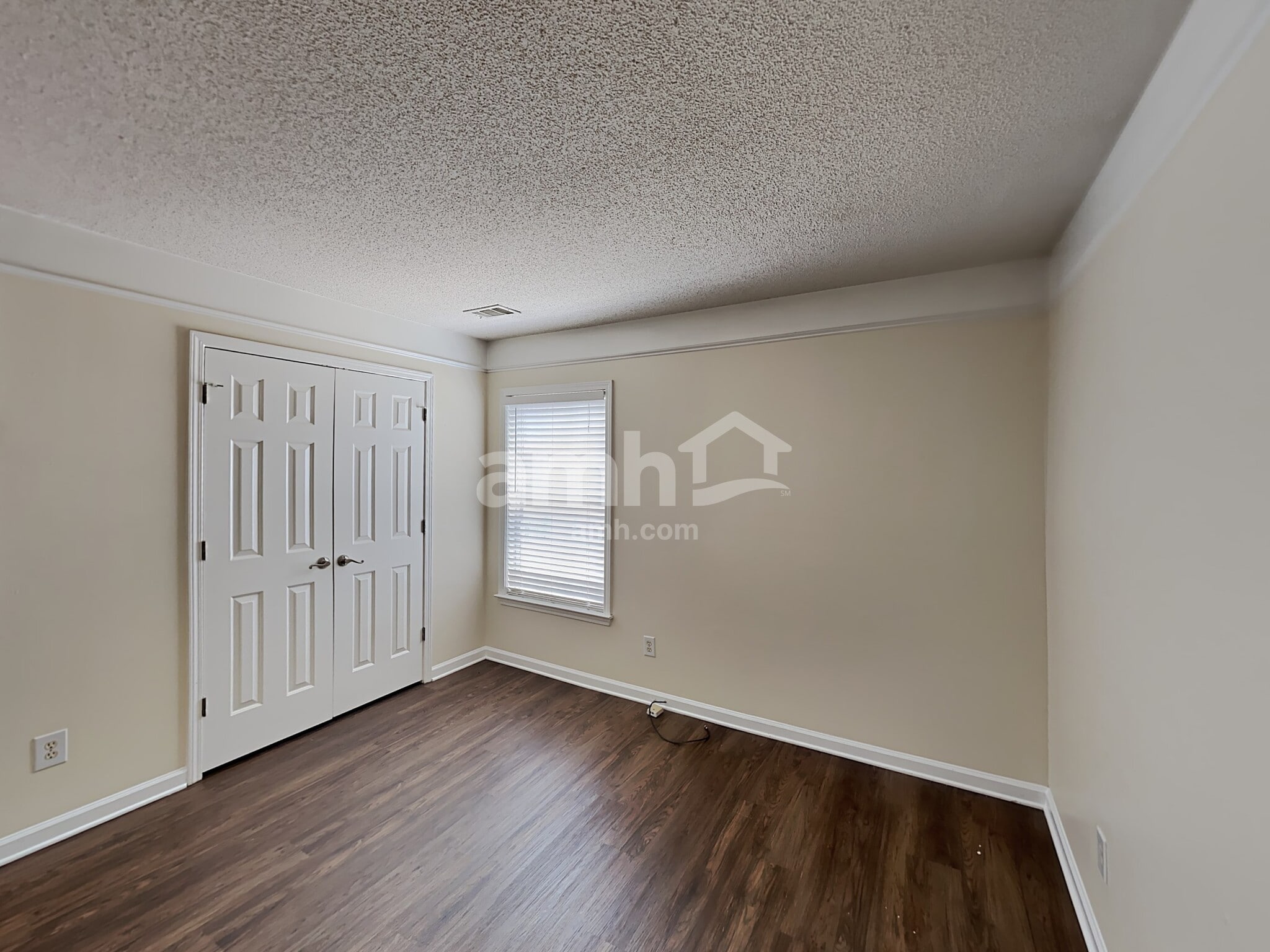 Building Photo - 4180 Glenaire Way NW