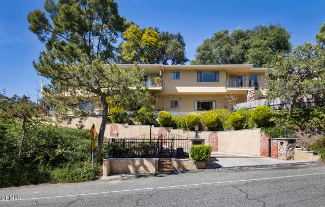 Building Photo - 3139 Linda Vista Rd