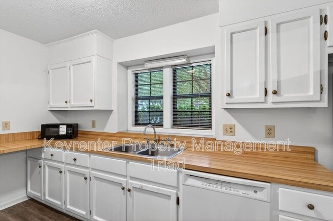 Building Photo - 1223 Watermark Ct