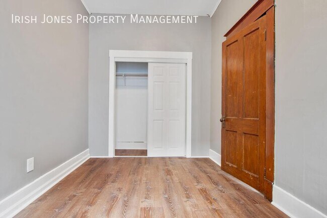 Building Photo - 120 West Ave