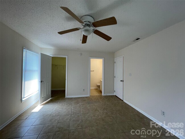 Building Photo - 7368 Rose Terrace Ct