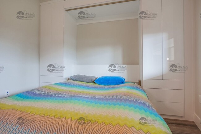 Building Photo - LUXURY 2 Bedroom with AC and Washer/Dryer, DOWNTOWN CARLSBAD VILLAGE