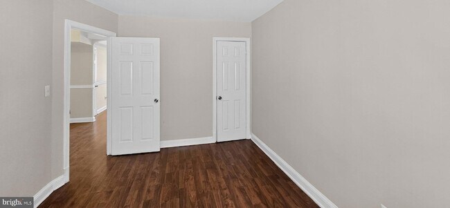Building Photo - 1255 Meigs Pl NE