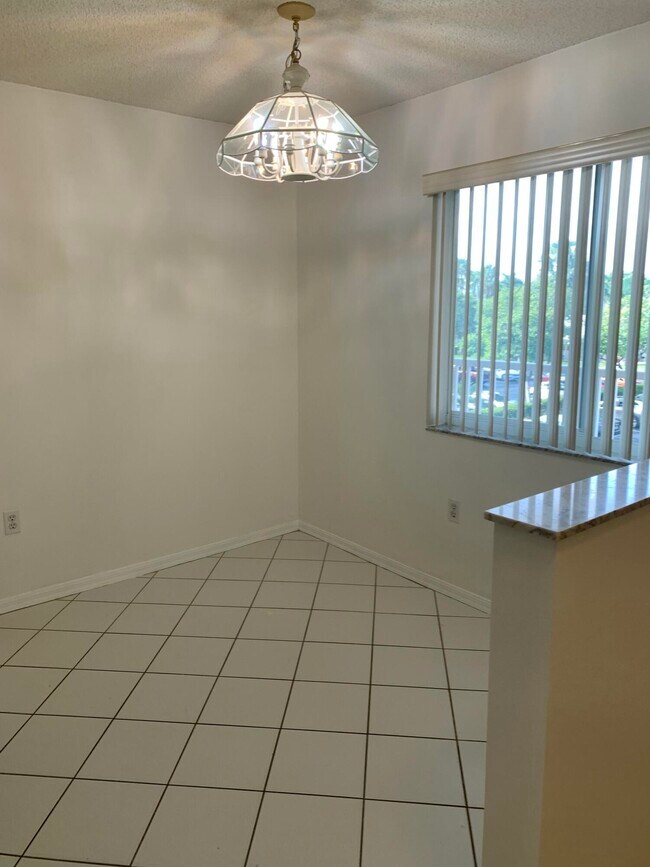 Building Photo - 7678 Trent Dr