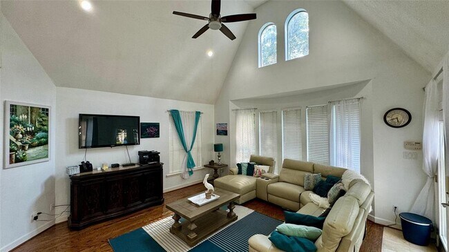 Building Photo - 59 Acorn Cluster Ct