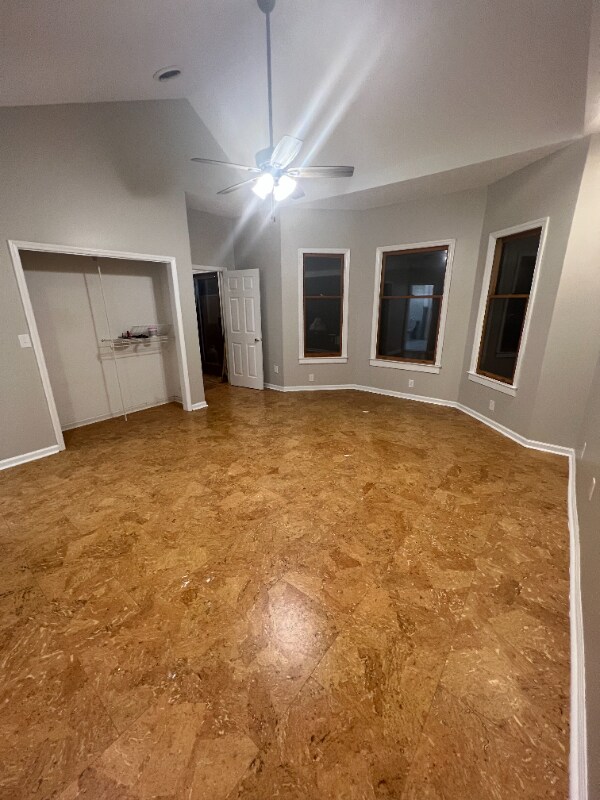 Building Photo - 1117 2nd St