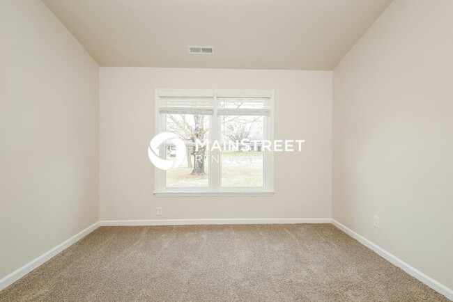 Building Photo - 1626 Bridgton Rd