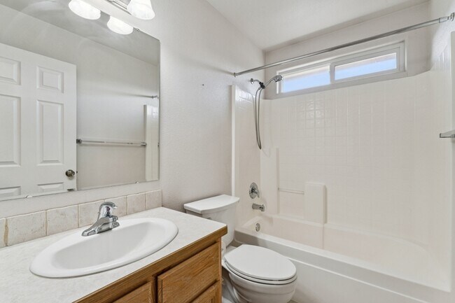 Building Photo - 12398 W Tevoit St
