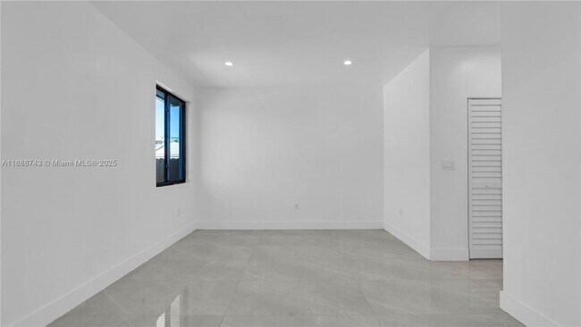 Building Photo - 21831 SW 109th Ct