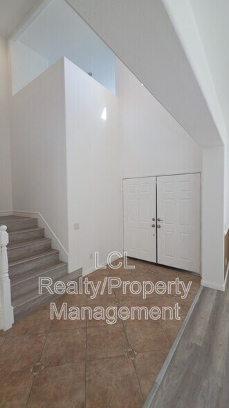 Building Photo - 6179 Cedar Creek Rd