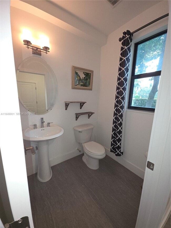 Building Photo - 4538 E Aqua Bella Ln