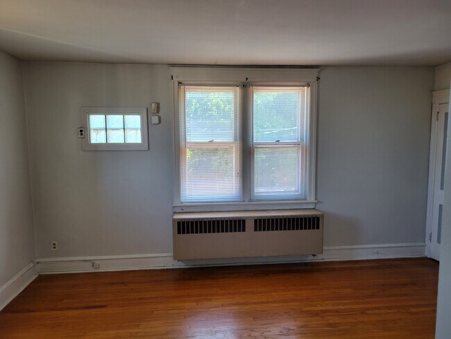 Primary Photo - 3605 Tatnall St