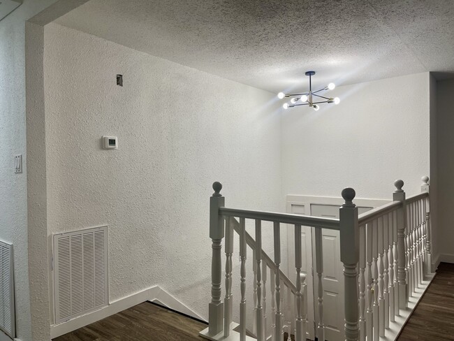 Building Photo - 5819 Flax Bourton St