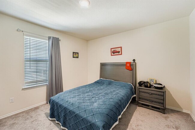 Building Photo - 144 Gunther Way