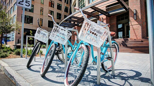 Building Photo - 99 Westedge St