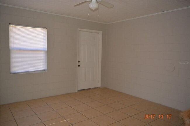 Building Photo - 1008 Beecher St