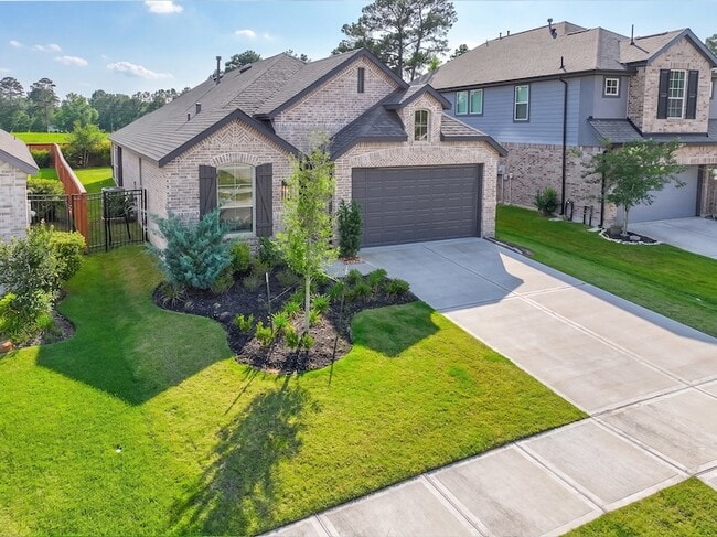 Building Photo - 8145 Overland Grv