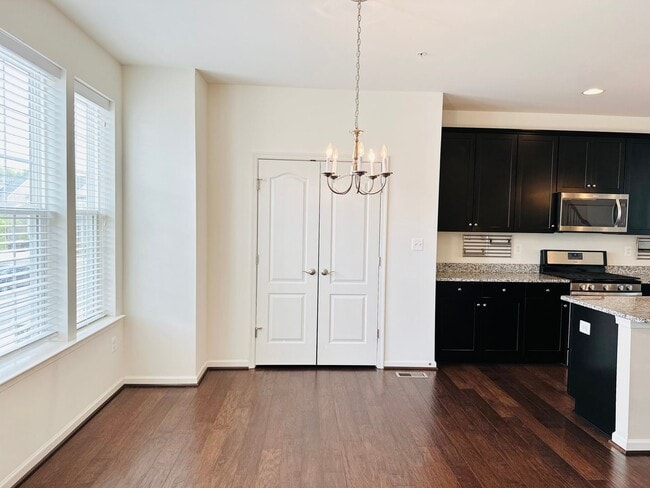 Building Photo - 3 br, 2.5 bath House - 938 RAMBLE RUN ROAD