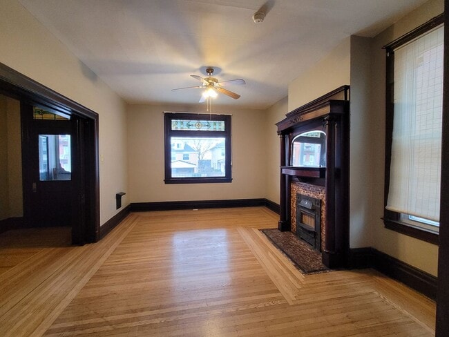 Building Photo - ter1714