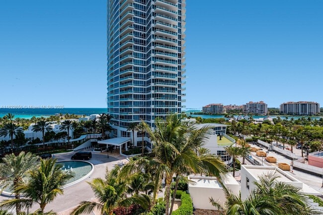 Building Photo - 50 South Pointe Dr