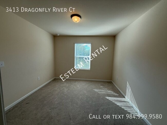 Building Photo - 3413 Dragonfly River Ct