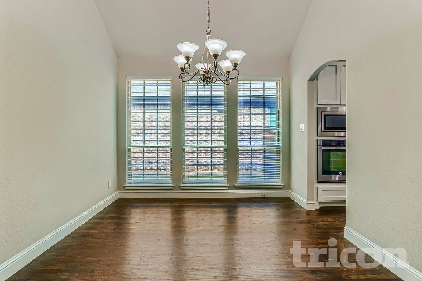 Building Photo - 401 Winehart St