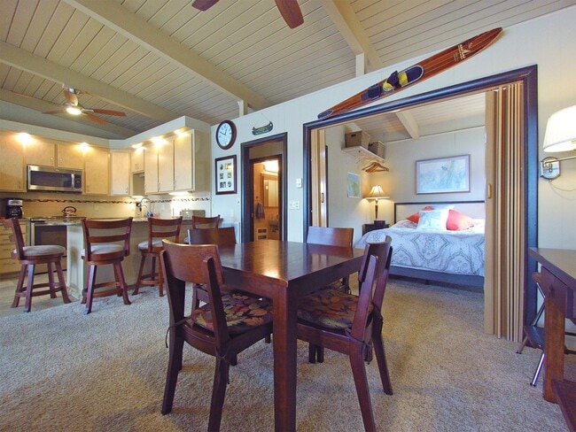 Building Photo - Lake Sutherland Home For Lease!