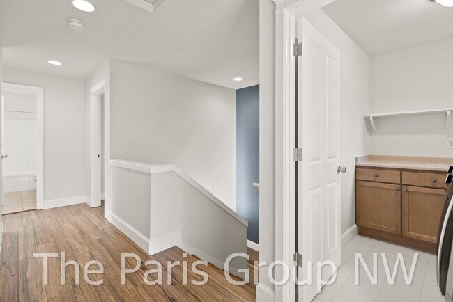 Building Photo - Marvelous Madison Valley Home * Central A/...